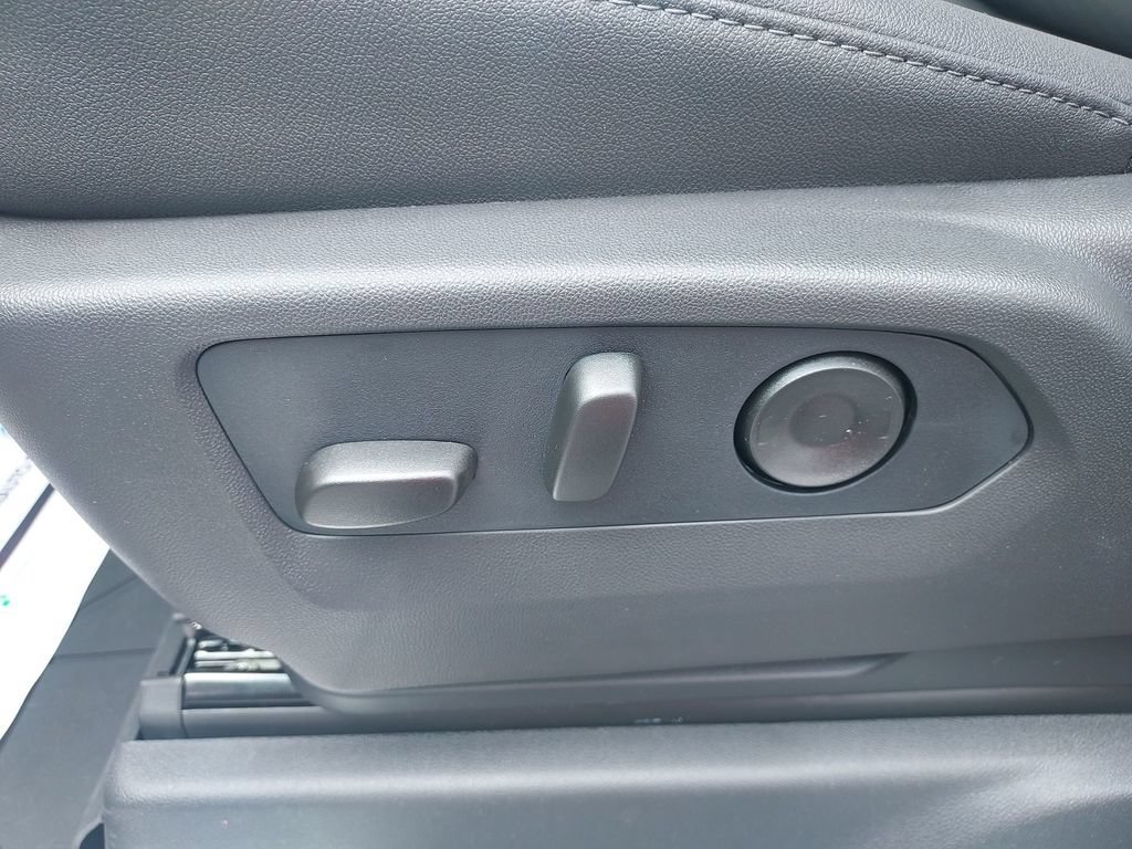 2026 Chevrolet Silverado 2500 HD LT - Photo 18