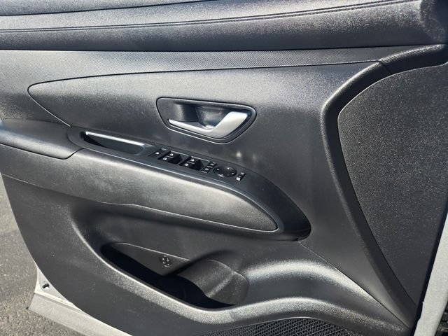 Used 2025 Silver Hyundai SEL image 17