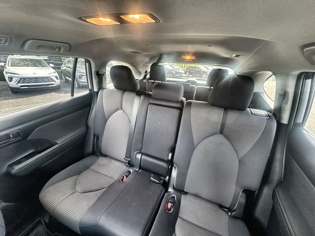 Used 2023 Silver Toyota LE image 19