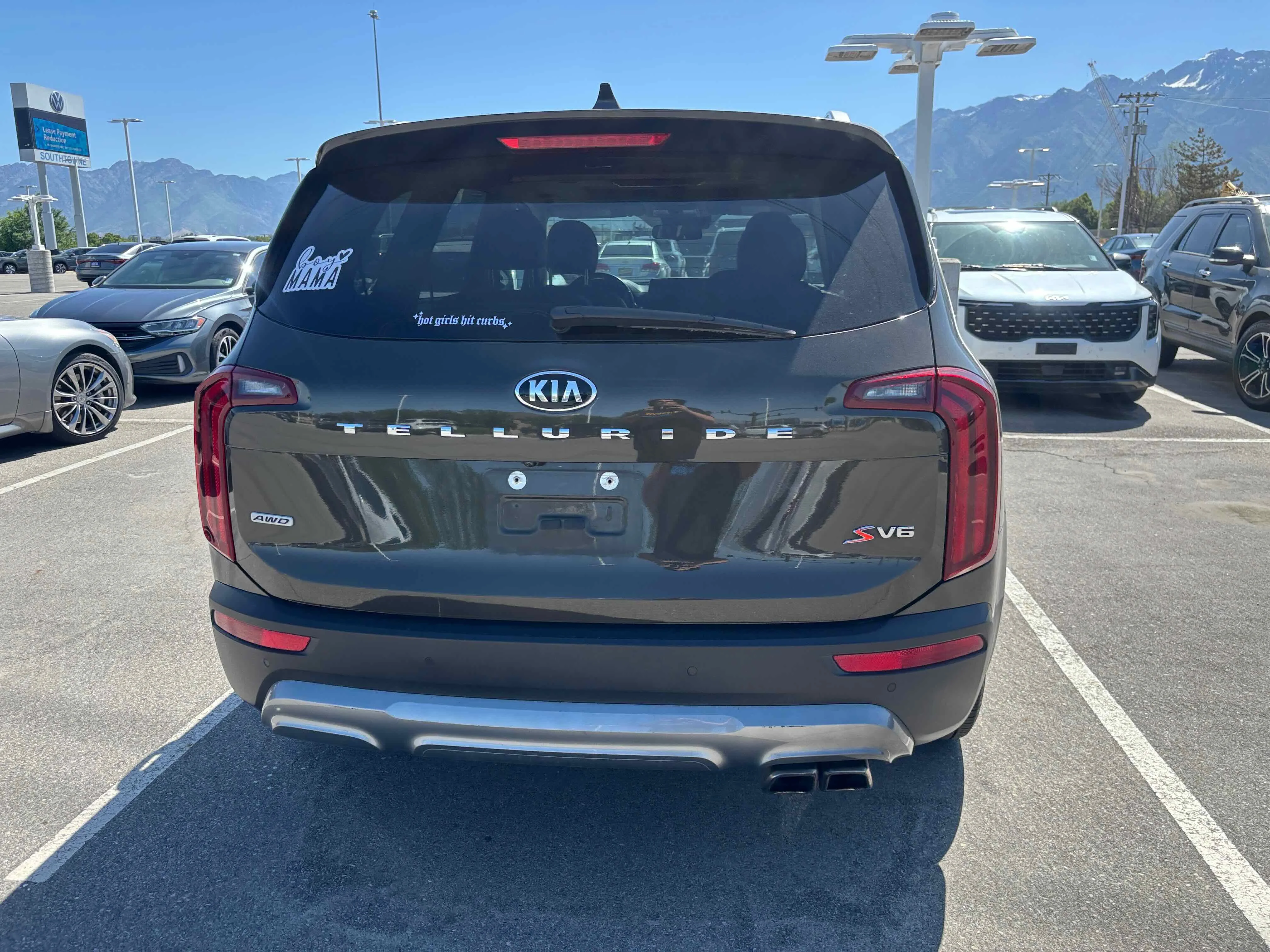Used 2021 Dark Moss Kia S image 5