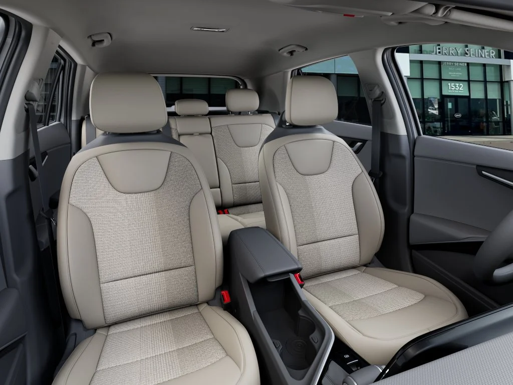 New 2026 Snow White Pearl Kia EX image 15