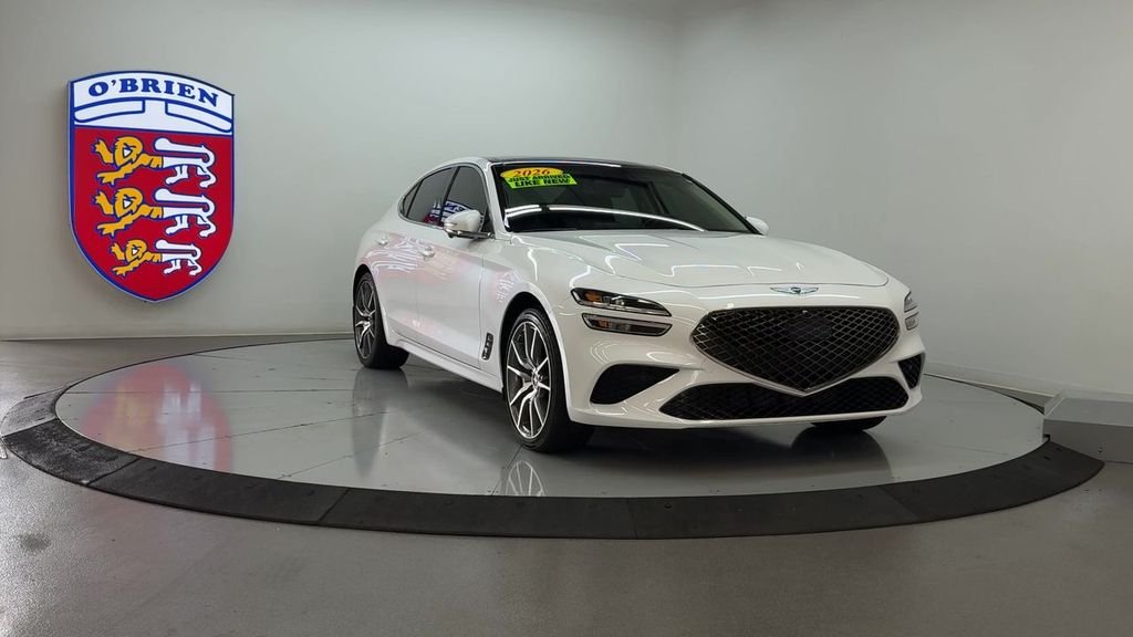 Used 2026 White Genesis 2.5T Prestige image 2