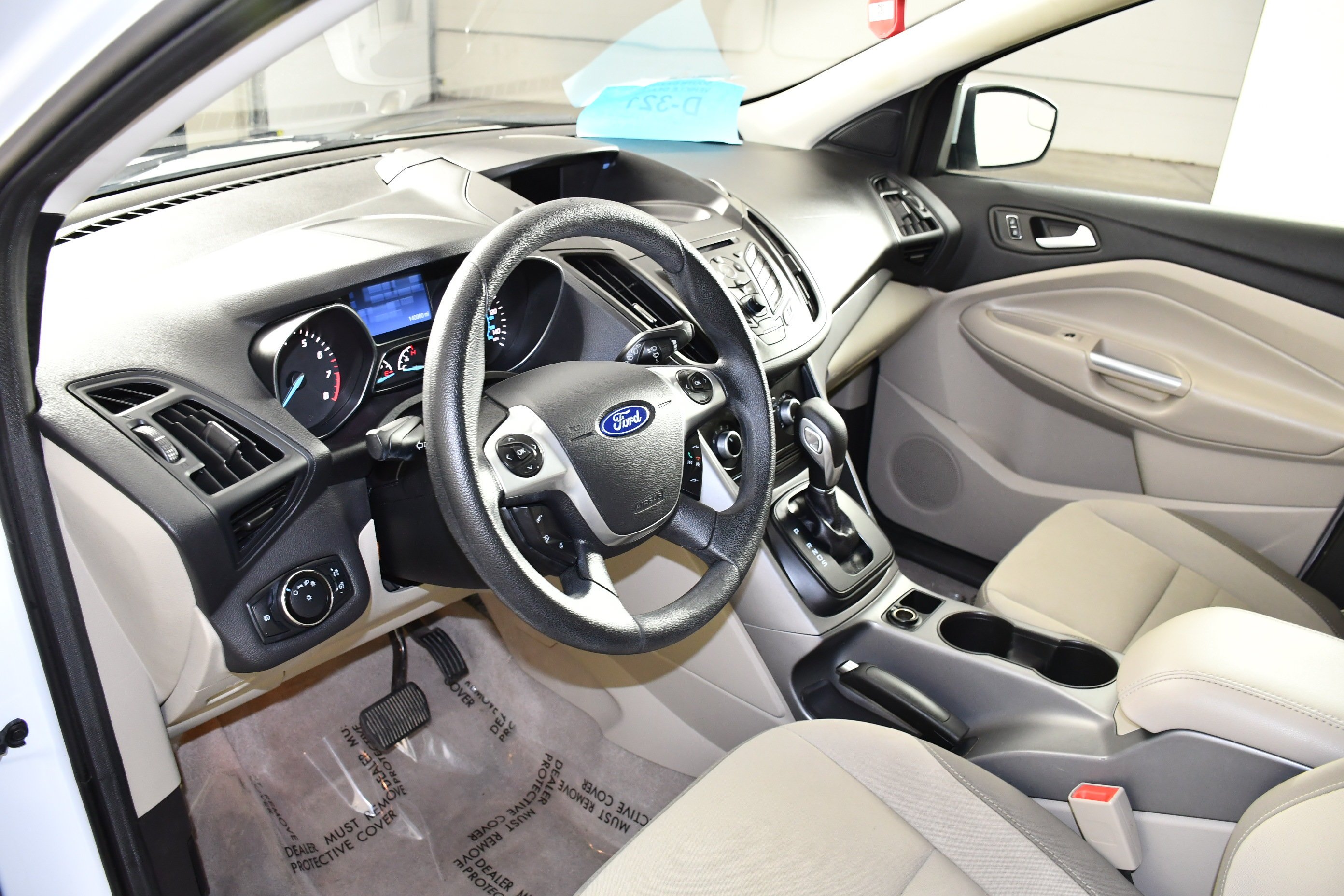 Used 2014 Ford Escape SE with VIN 1FMCU9G91EUC37439 for sale in Sioux Falls, SD