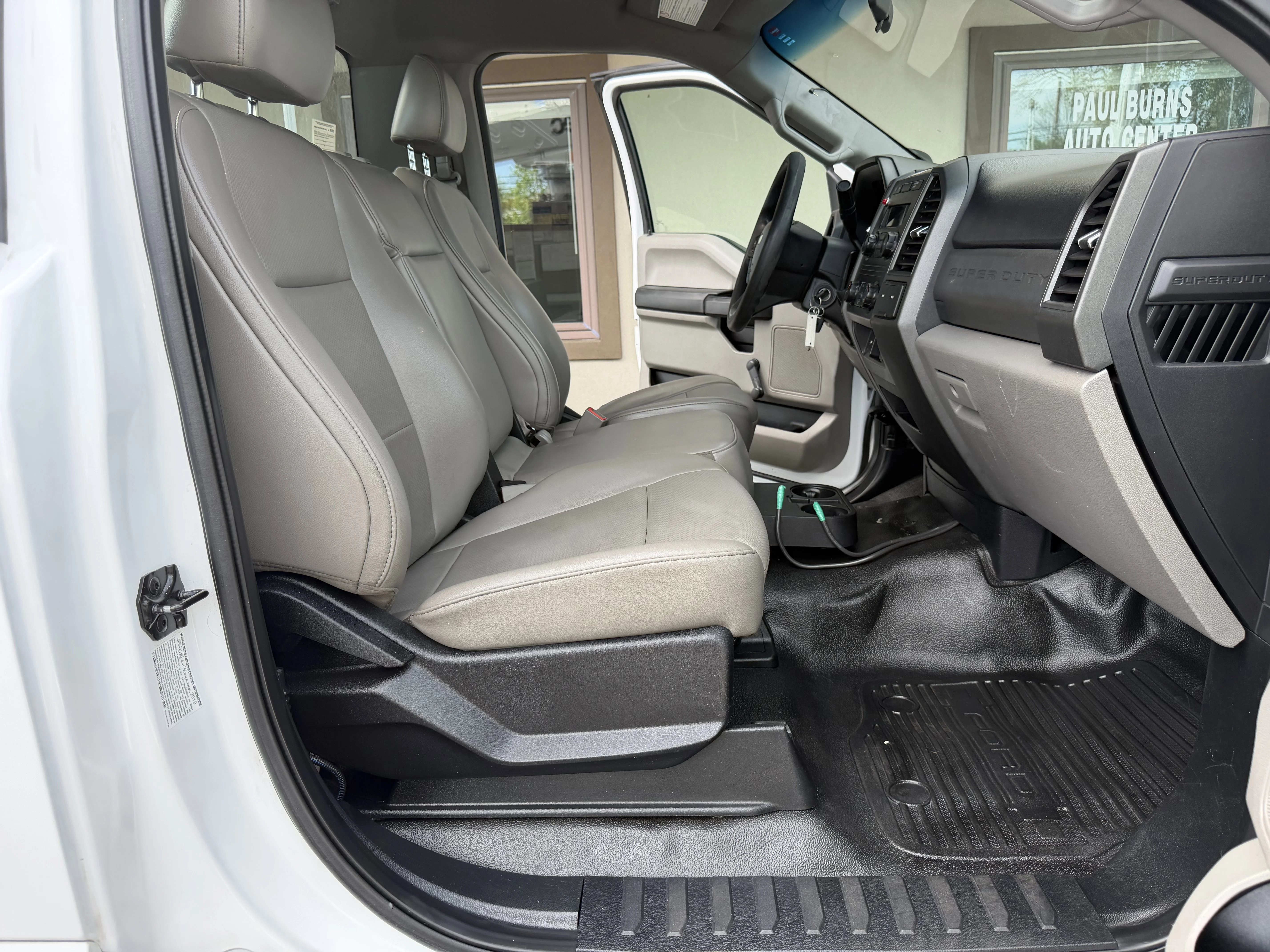 Used 2019 Oxford White   Z1 Ford XLT image 16