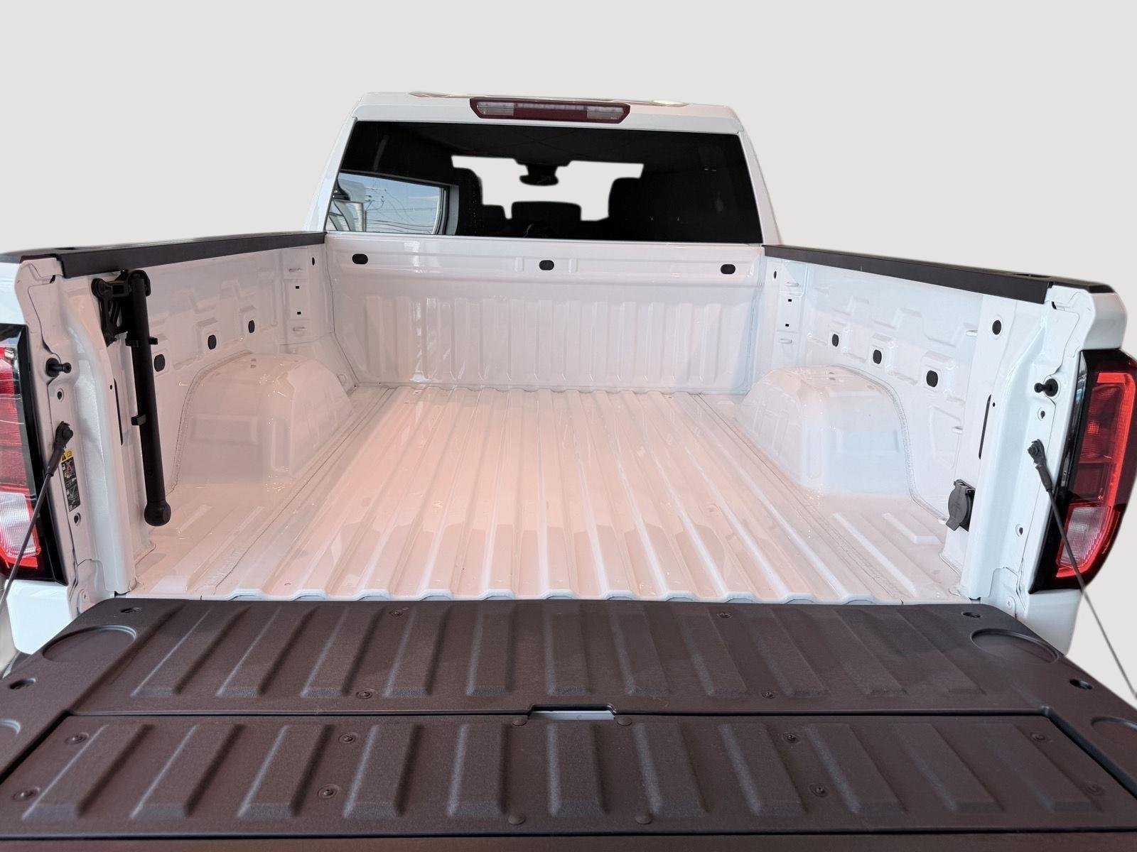 Used 2023 Summit White GMC Elevation image 15