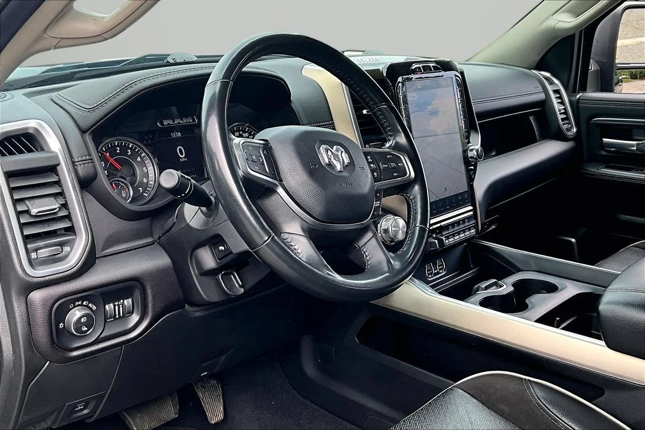 Used 2023 Blue Ram Laramie image 18