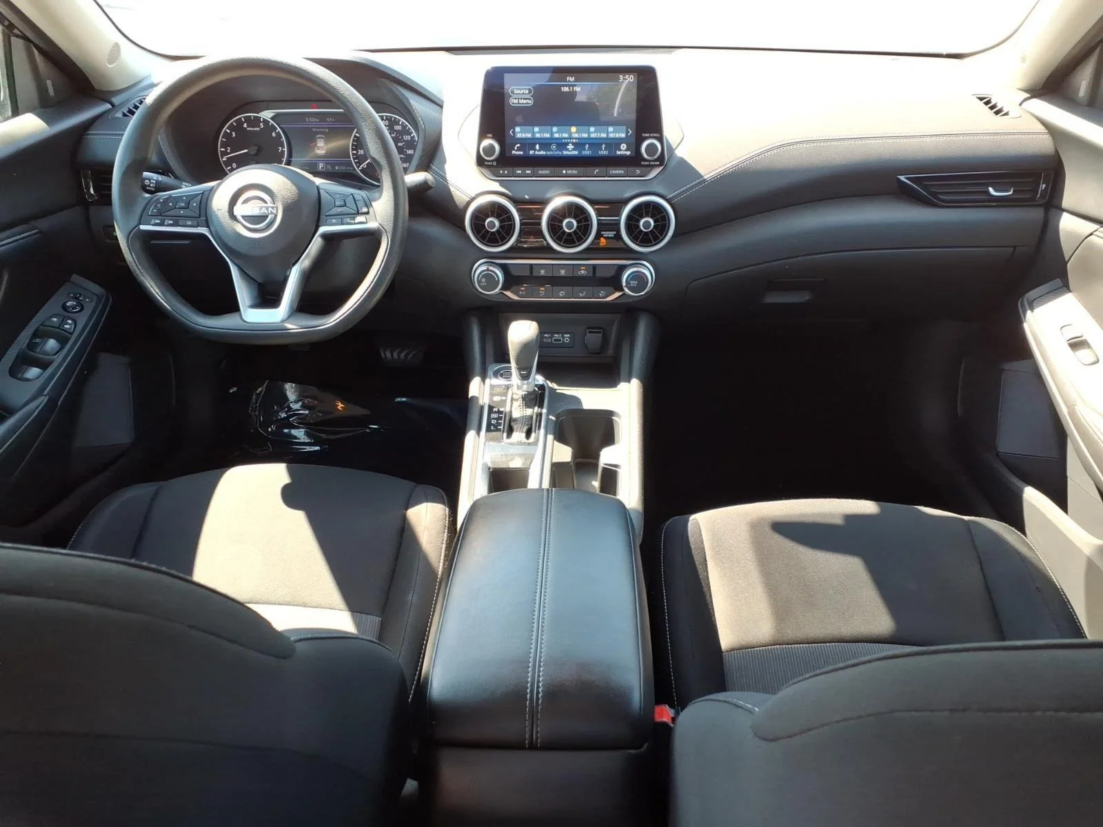 Used 2025 Super Black Nissan SV image 18