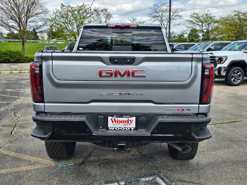 2026 GMC Sierra 2500HD AT4X - Photo 8