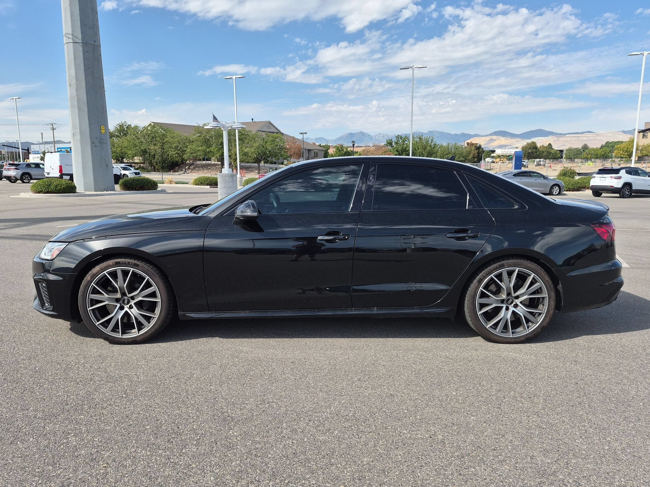 Used 2024  Audi Premium Plus image 7