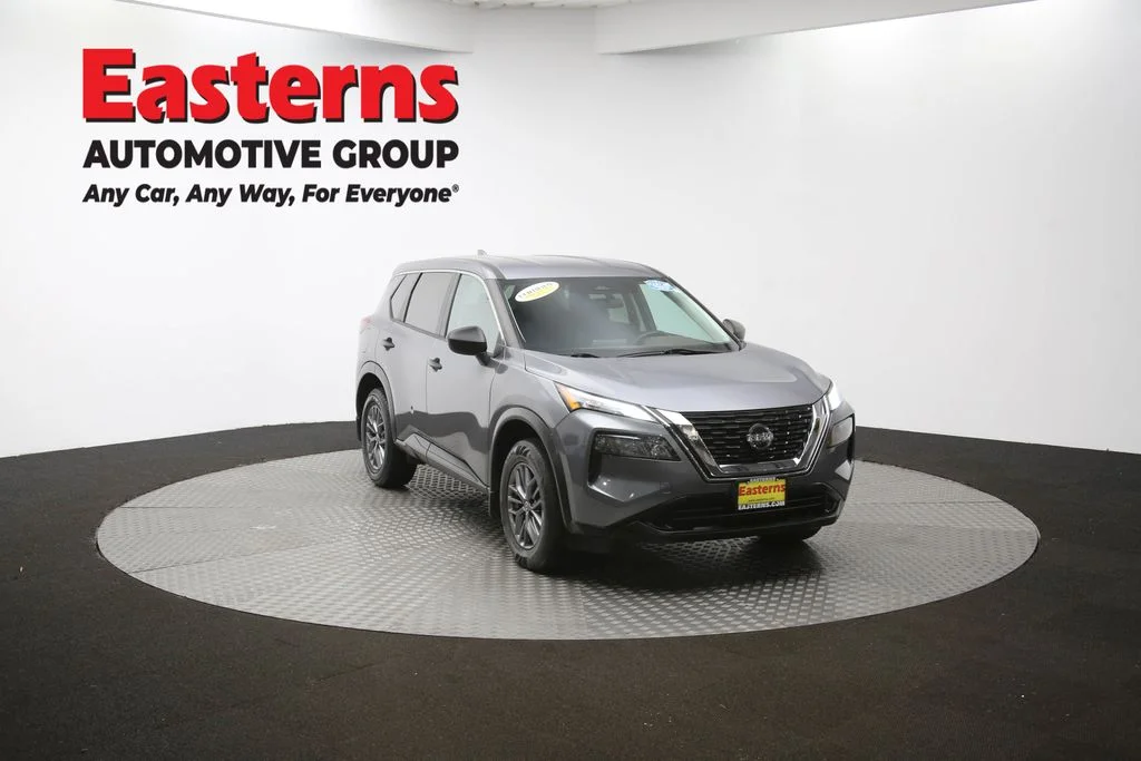 Used 2021 Gray Nissan S image 51