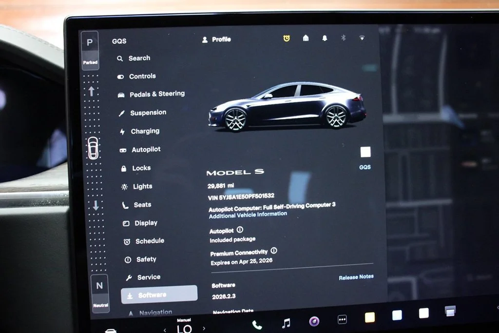 Used 2023 Solid Black Tesla Base image 29