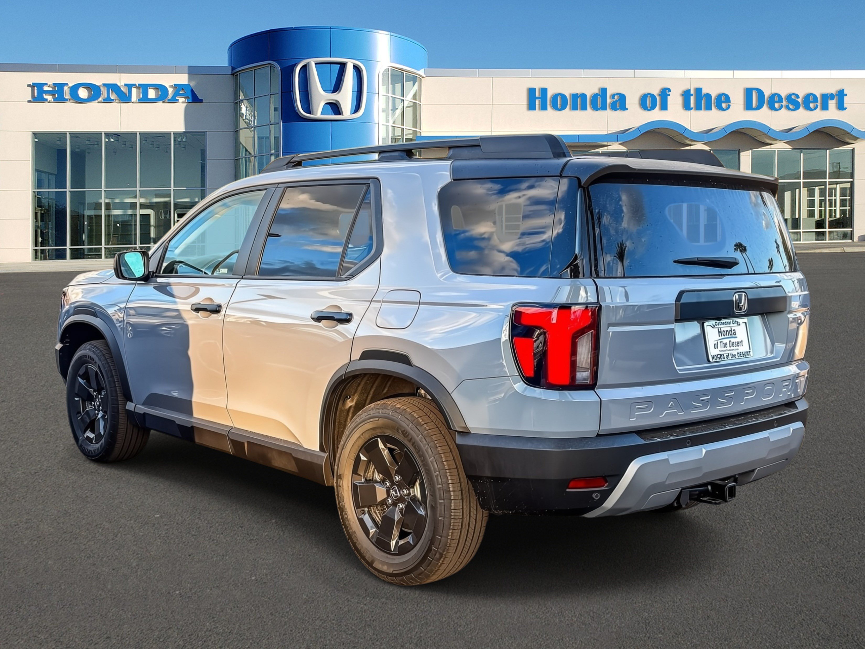 New 2026 Sonic Gray Pearl Honda RTL Towing image 4