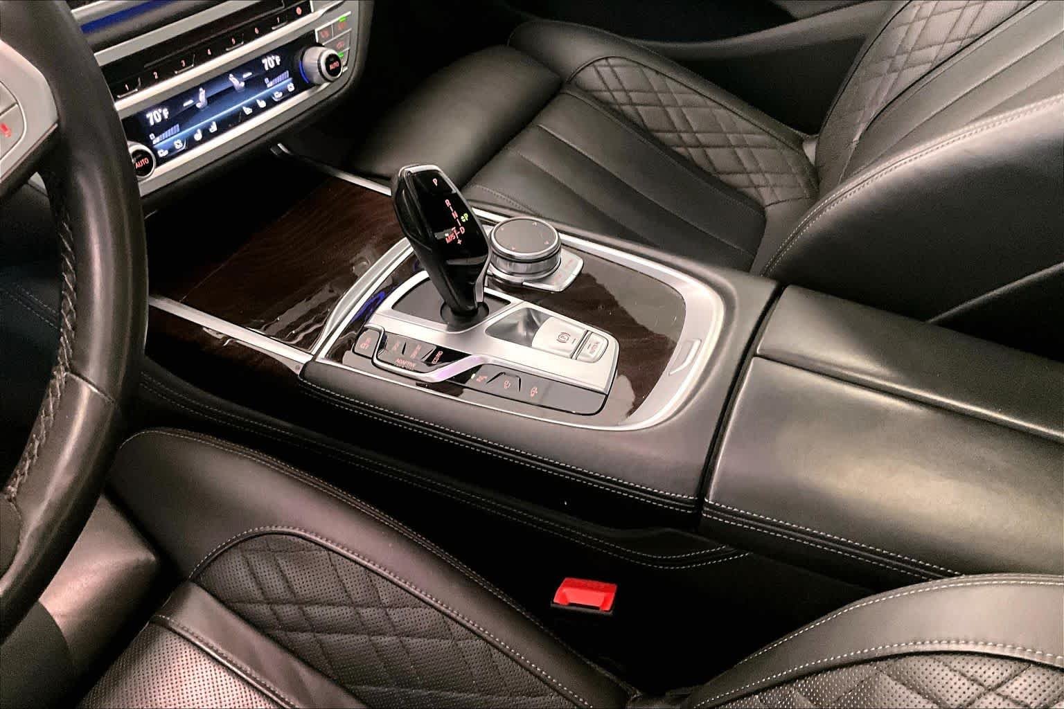 Used 2020 Glacier Silver Metallic BMW 750i xDrive image 14