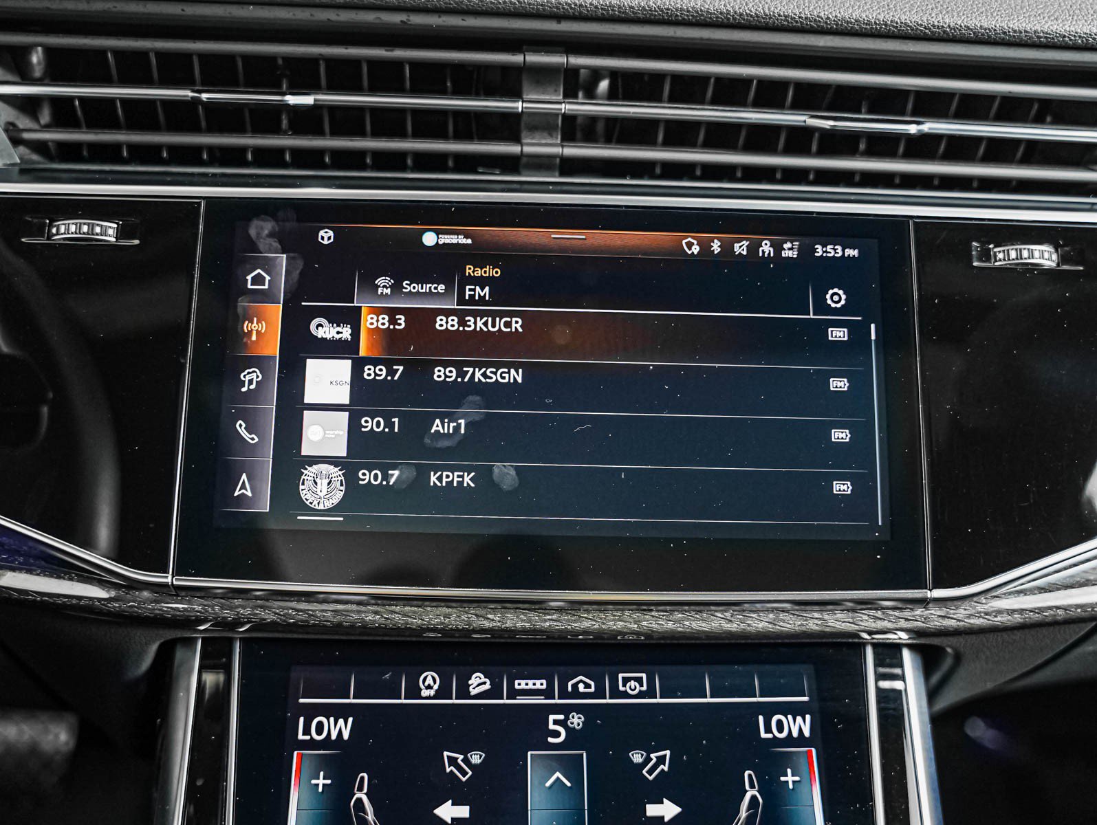 Used 2025 Mythos Black Metallic Audi Premium Plus image 16