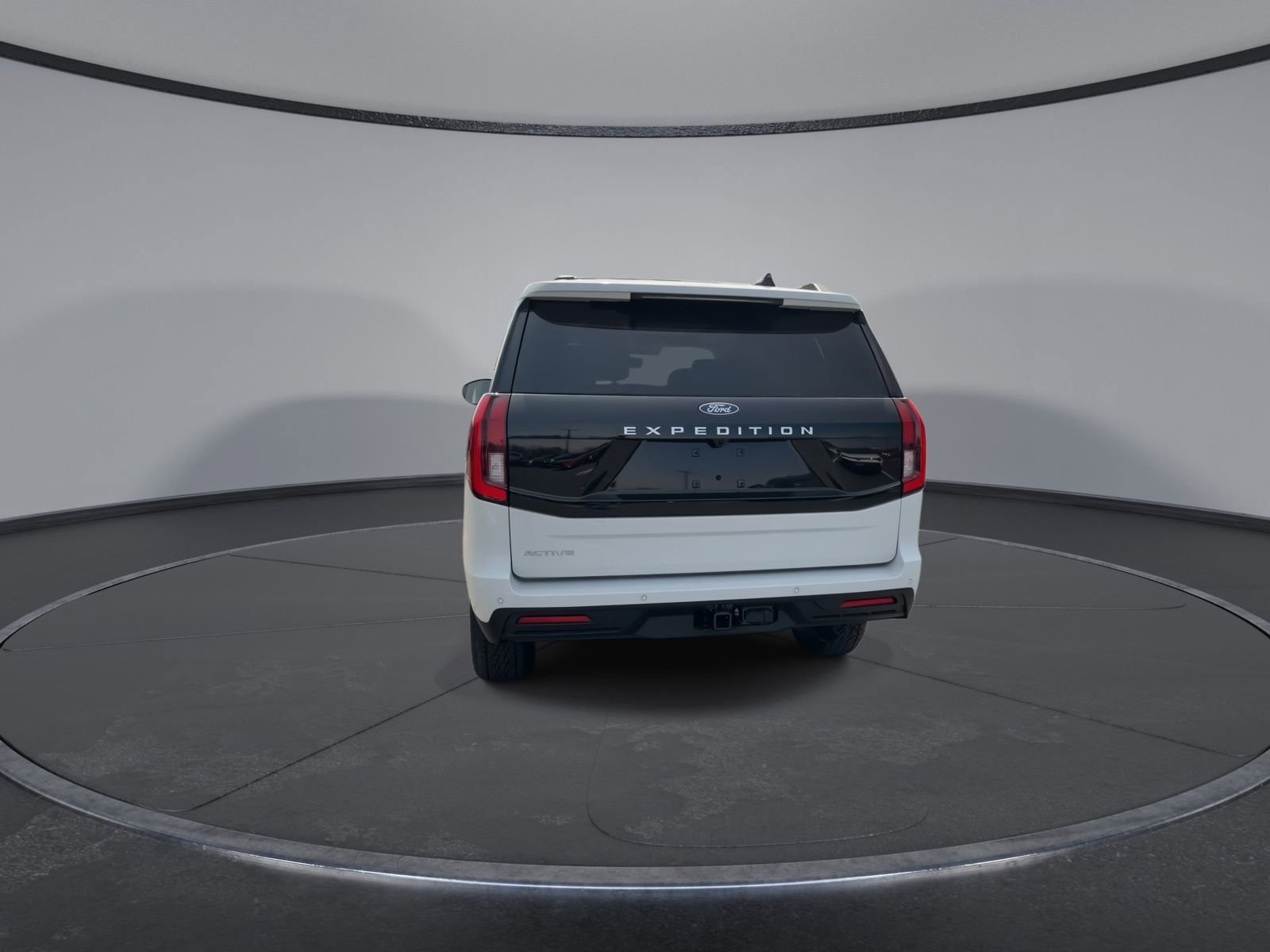 New 2026 Oxford White Ford Active image 7