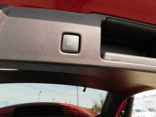 New 2026 Rapid Red Metallic Tinted Clearcoat Ford Active® image 22