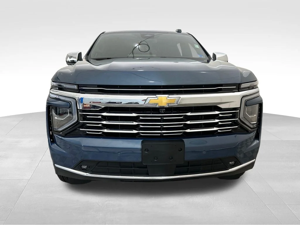 Used 2025 Blue Chevrolet Premier image 9