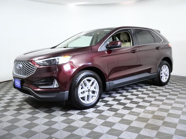 Certified Used 2024 Red Ford SEL image 5