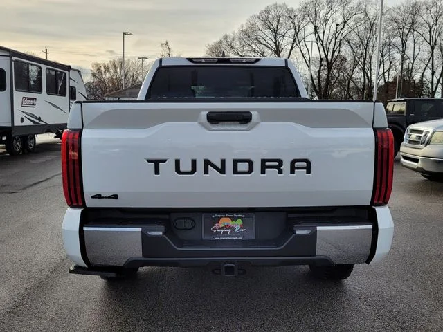 2025 Toyota Tundra SR5 - Photo 6