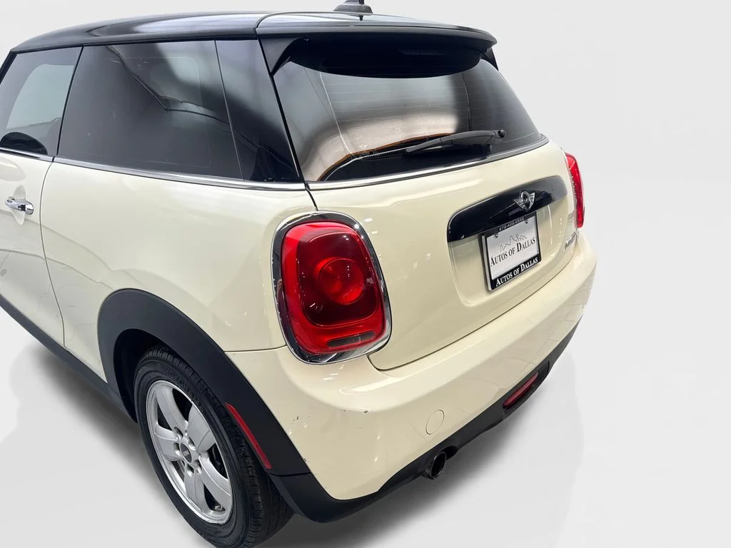 Used 2016 White MINI Base image 19
