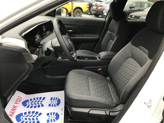 New 2026 Aspen White Tricoat Nissan SV image 17