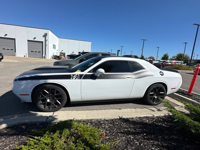 Used 2017 Dodge Challenger T/A with VIN 2C3CDZBT4HH607852 for sale in Kansas City