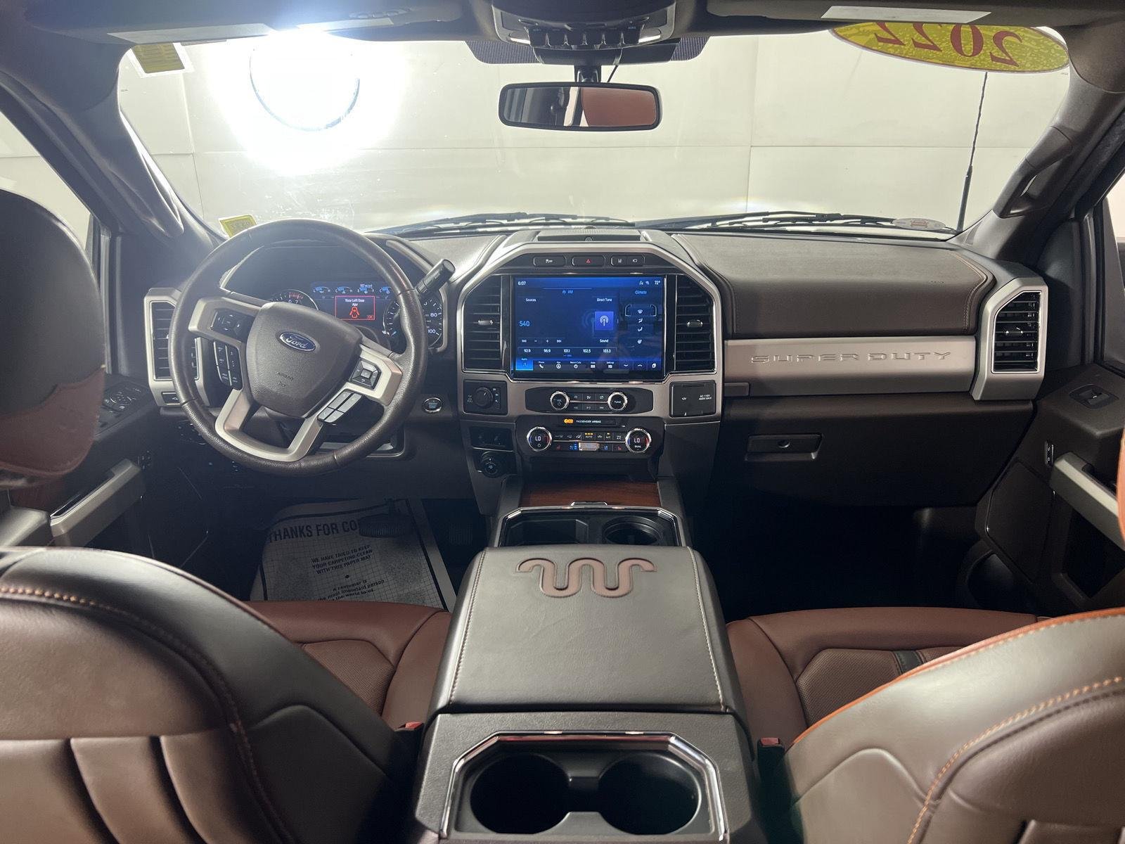 Used 2022 Star White Metallic Tri-Coat/Stone Gray Ford King Ranch image 14