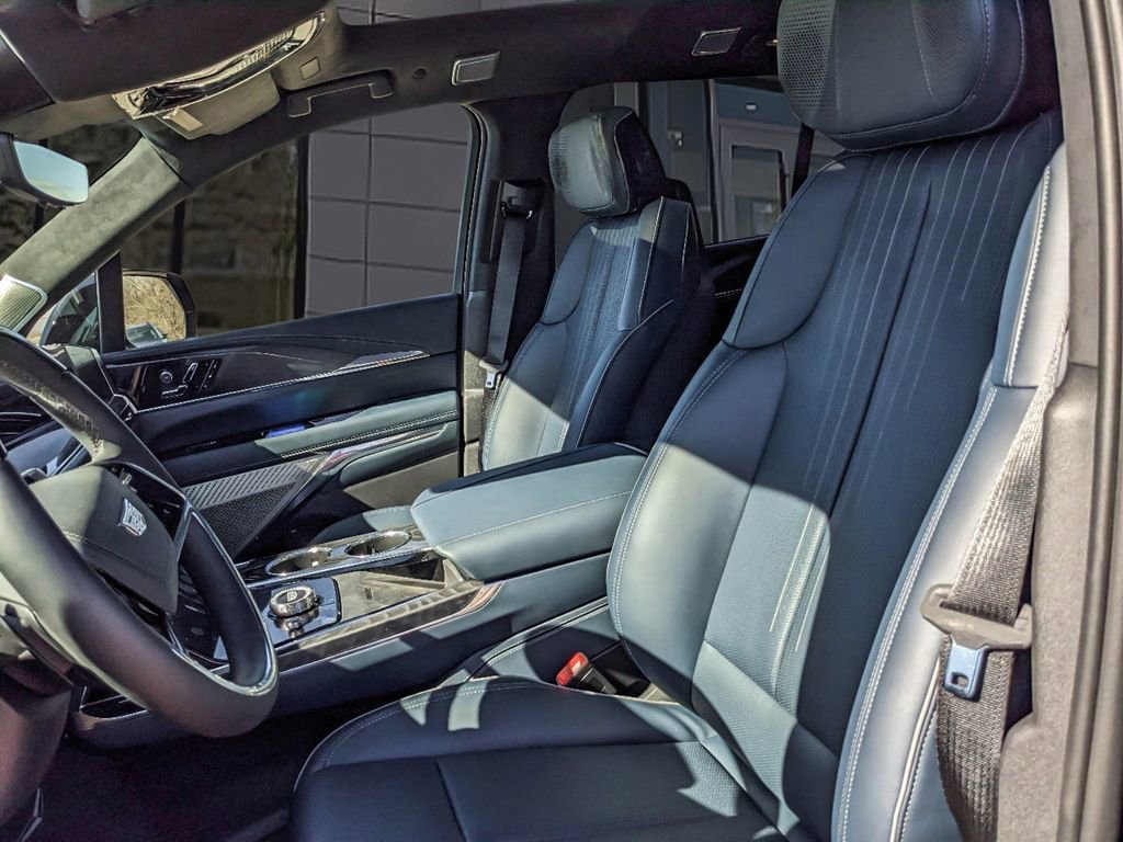 2025 Cadillac Escalade IQ Sport 2 - Photo 10