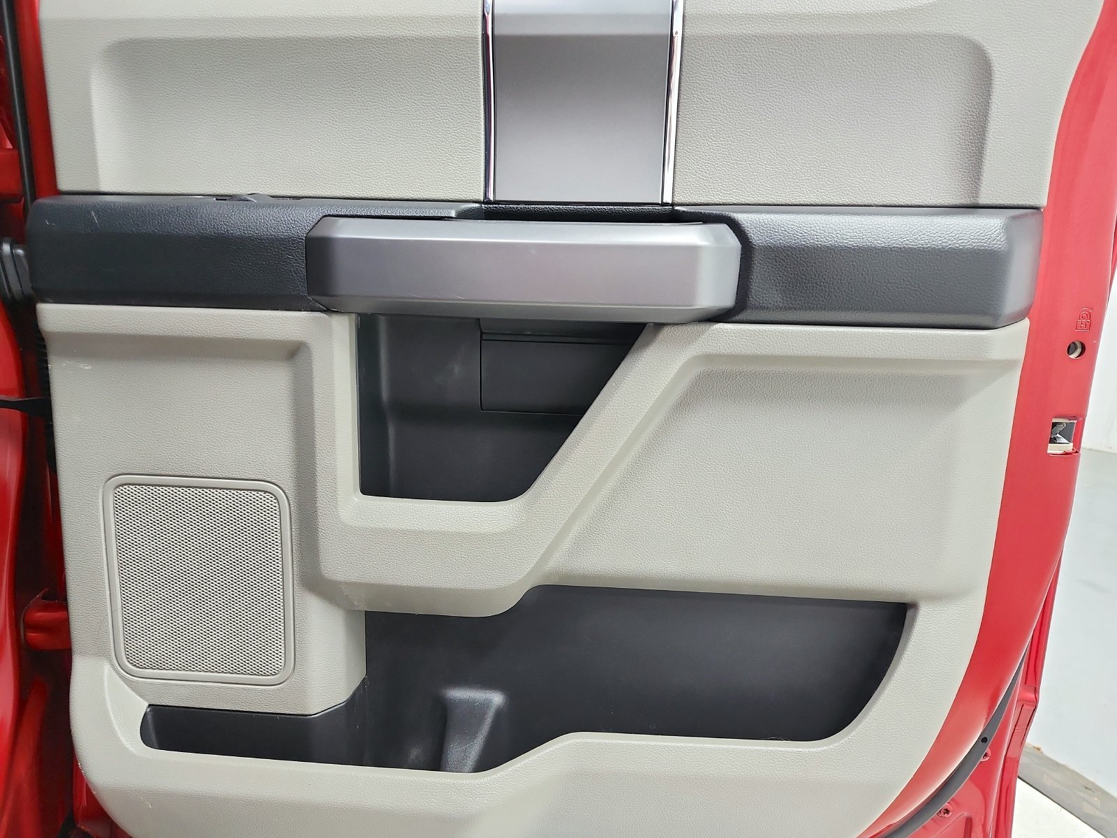 Used 2020 Red Ford XLT image 42