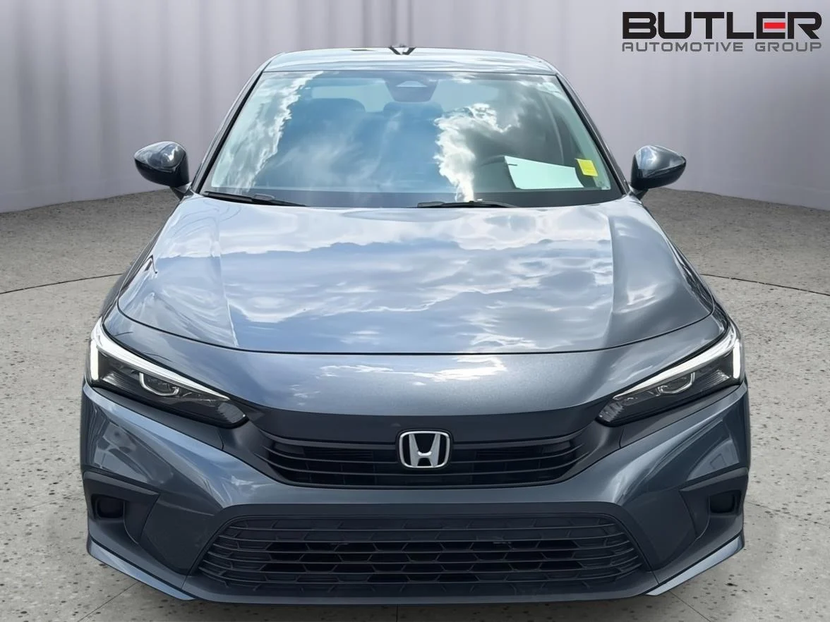 Used 2022 Meteorite Gray Metallic Honda LX image 9
