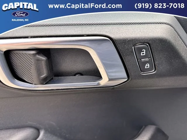 Used 2025 White Ford Big Bend image 21