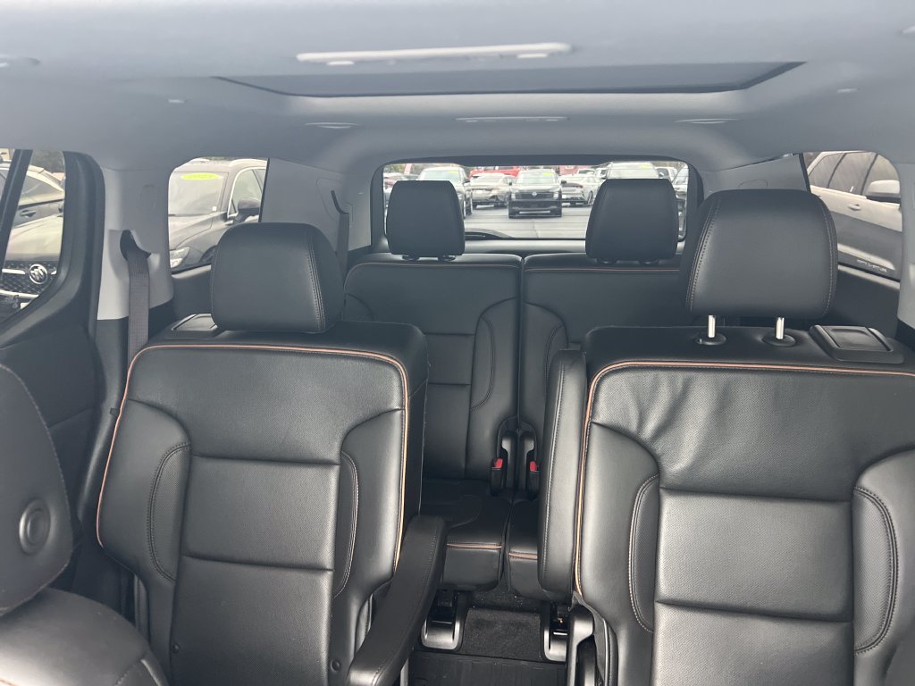 Used 2021 White GMC AT4 image 21