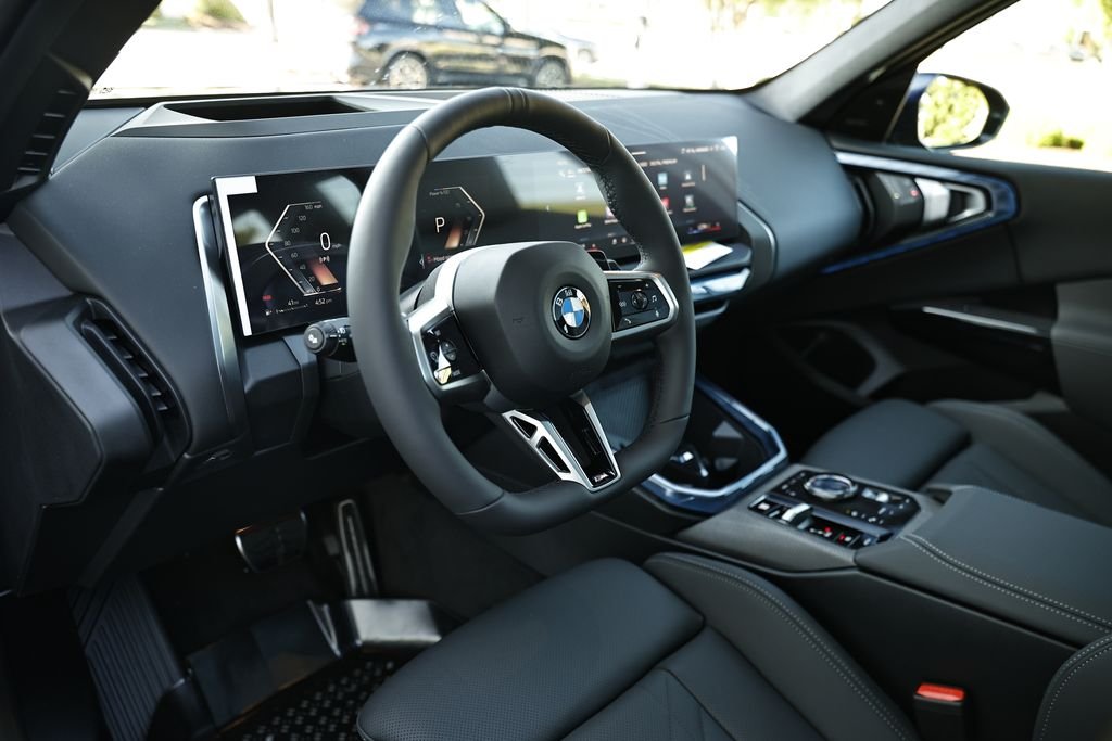 New 2026 Tanzanite Blue II Metallic BMW 30 xDrive image 20