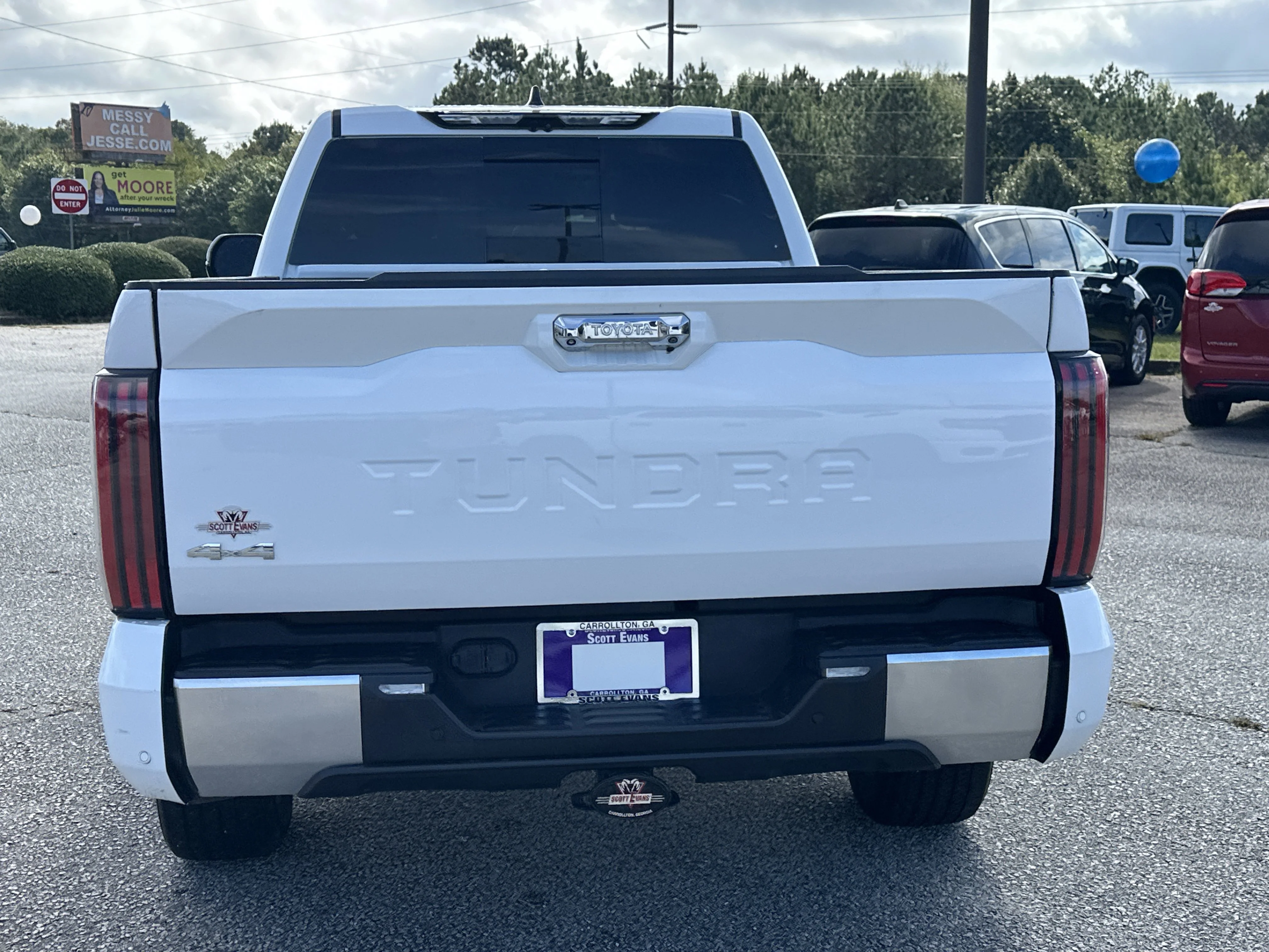 2022 Toyota Tundra Limited - Photo 7