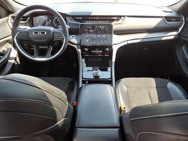 Certified Used 2023 Bright White Clearcoat Jeep Altitude X image 25