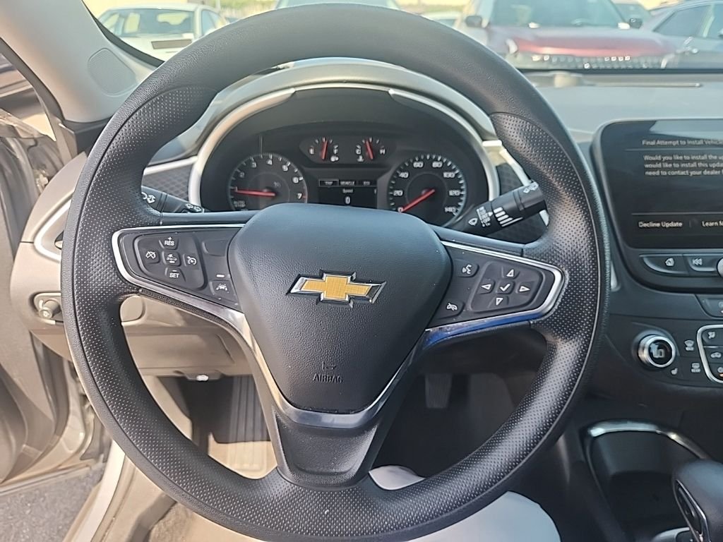 Used 2024 Gray Chevrolet LT image 20