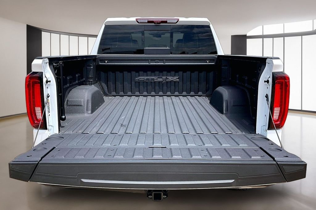 Used 2024 White GMC AT4X image 30