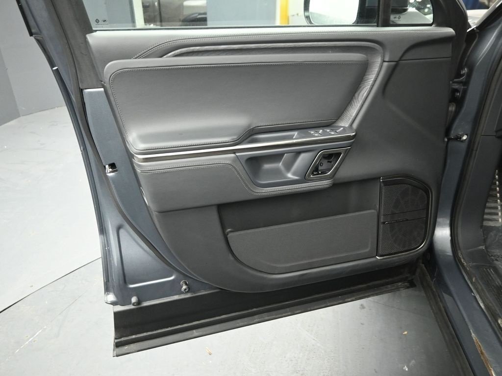 2022 RIVIAN R1T - Image 16