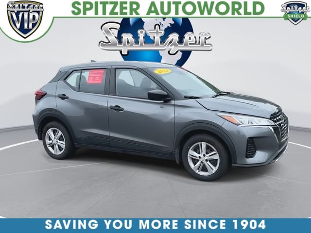 Used 2024 Gray Nissan S image 2