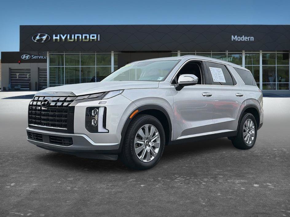 Used 2025 Typhoon Silver Hyundai SEL image 1