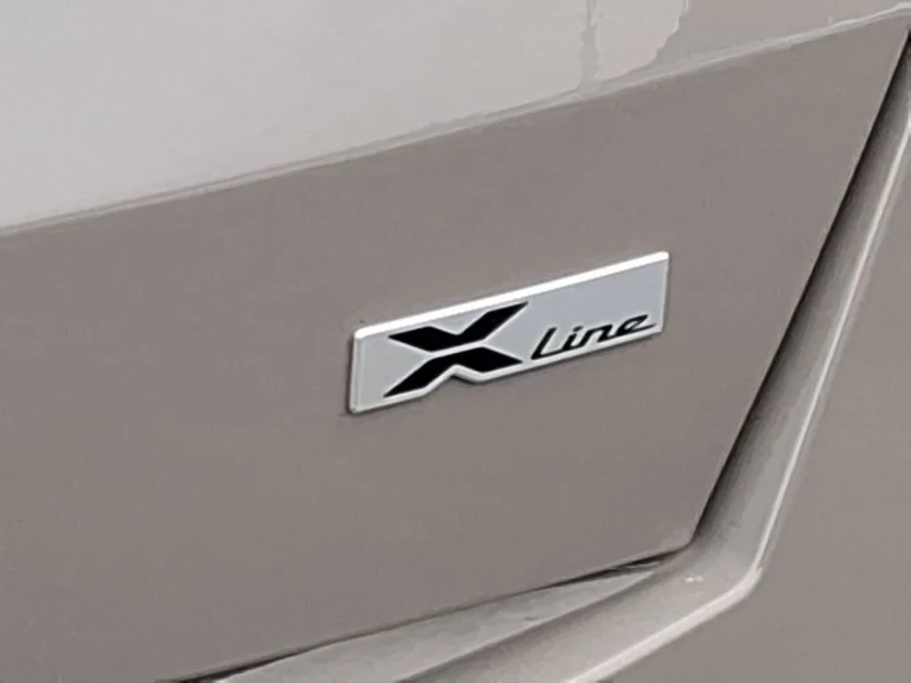 Used 2025 Brown Kia X-Line EX image 13