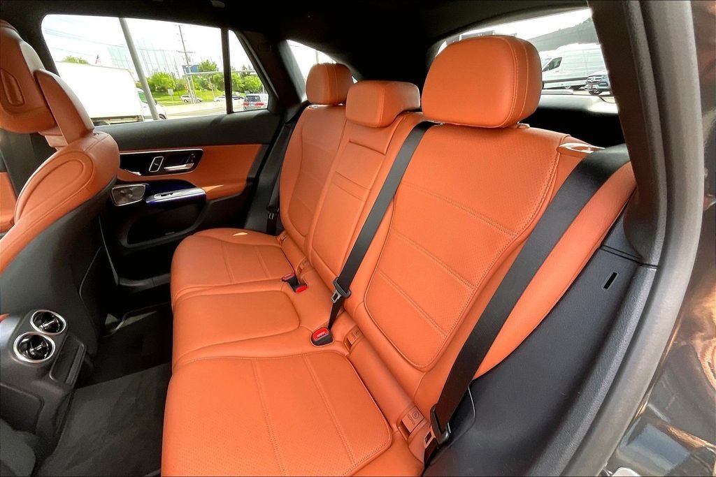 2026 Mercedes-Benz GLC Base - Photo 18