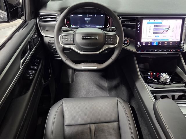 New 2026 Baltic-Gray Metallic Clear-Coat Exterior Paint Jeep Limited Altitude image 7