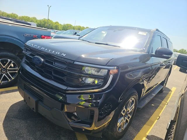 2025 Ford Expedition Active MAX 4x4's photo