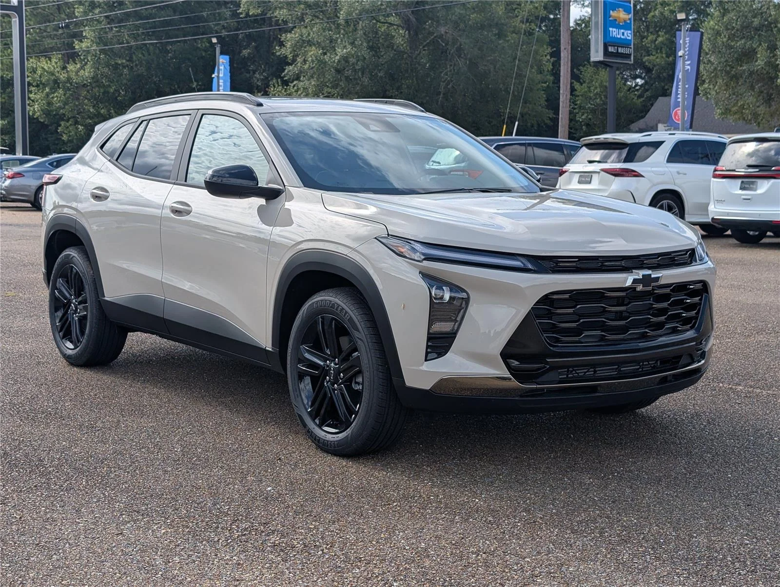 New 2026 White Sands Chevrolet ACTIV image 7