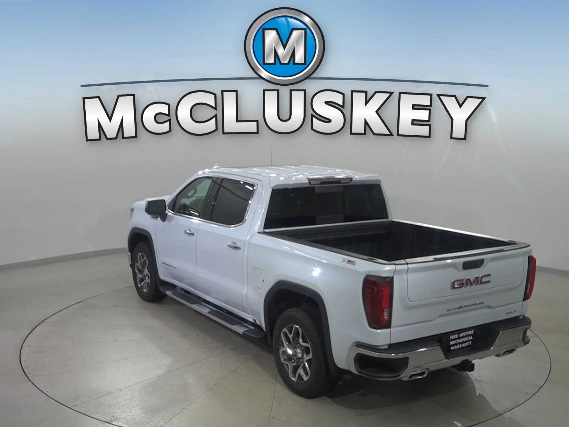 2026 GMC Sierra 1500 SLT - Photo 56