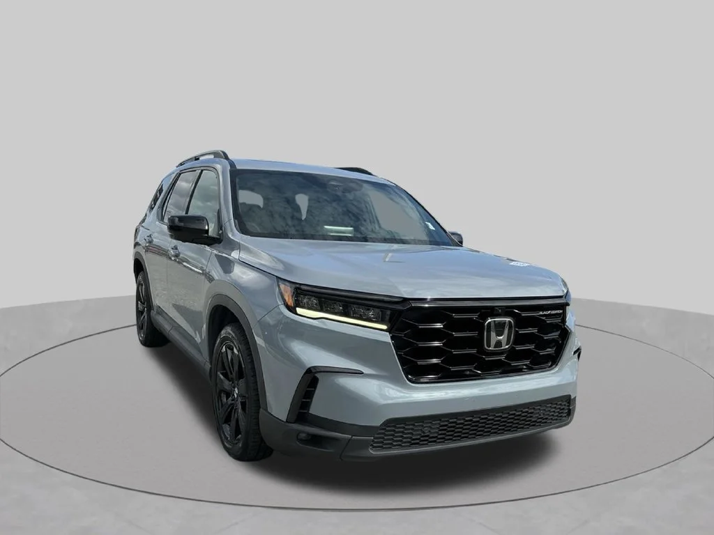 Used 2025  Honda Black Edition image 11