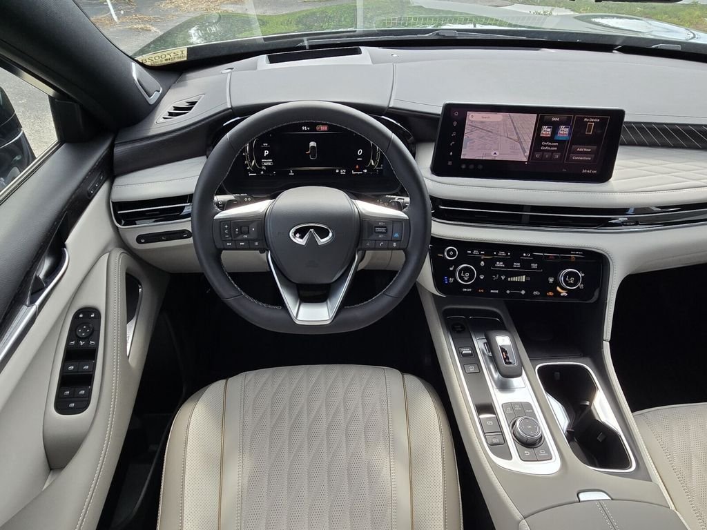 New 2027 2T DEEP EMRLD INFINITI Autograph AWD image 17