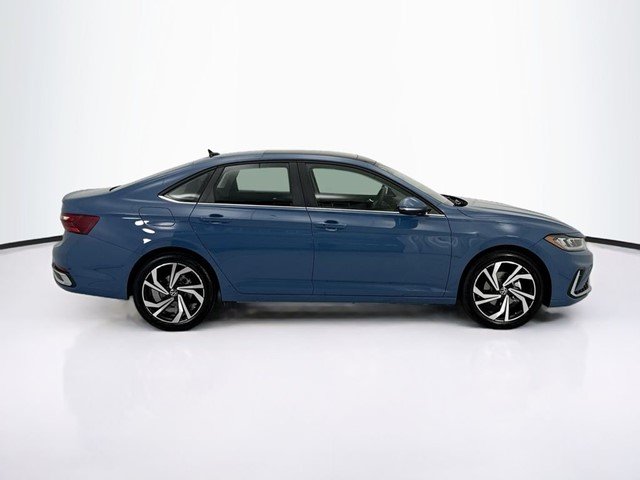 New 2026 Monterey Blue Pearl Volkswagen 1.5T SEL image 4