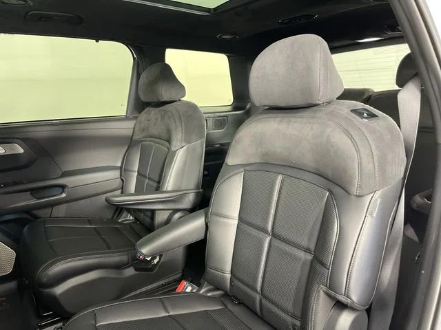 New 2027 Glacial White Pearl Kia SX-PRESTIGE image 23